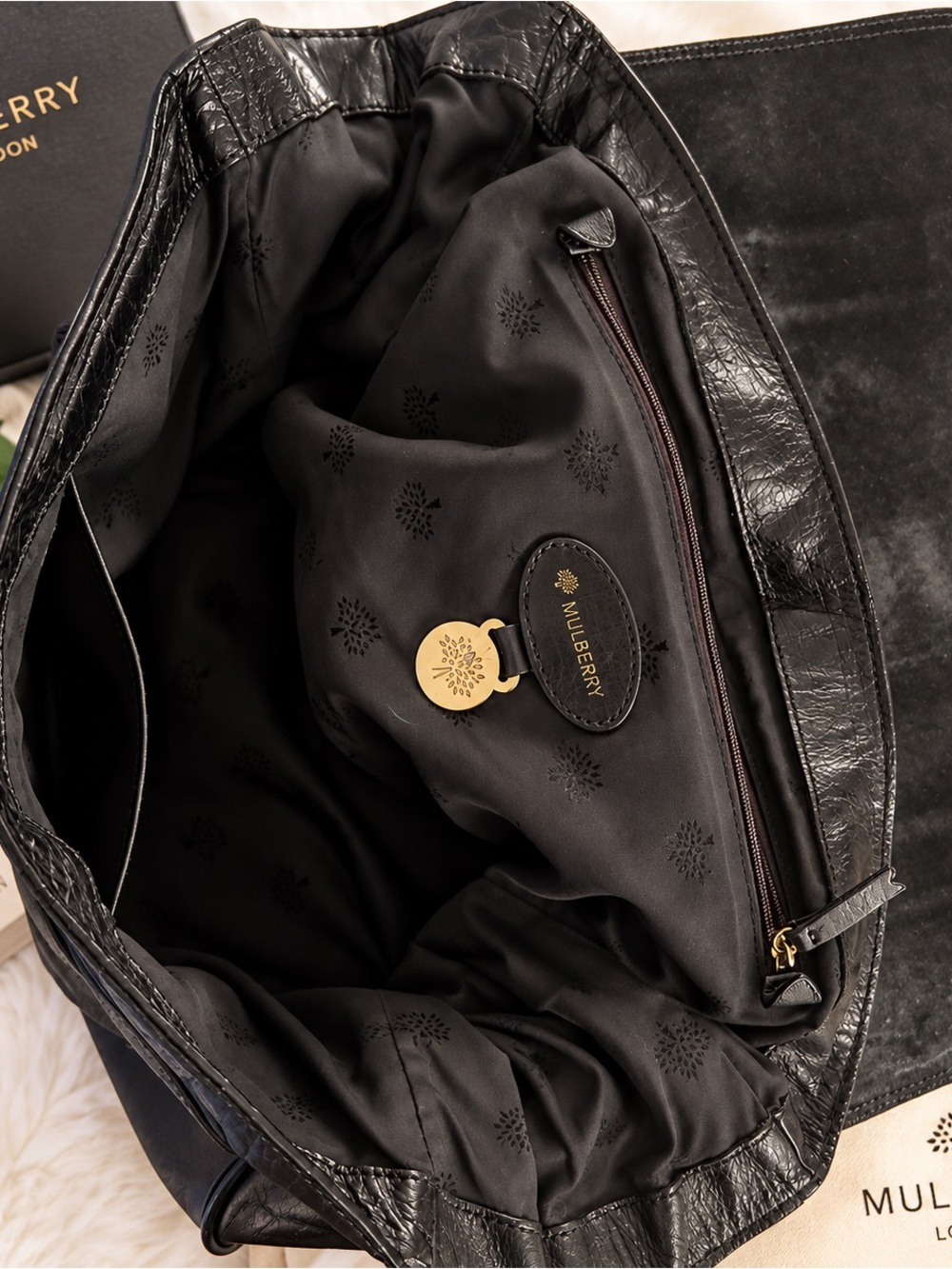 Mulberry Black Leather Braided-Handle Satchel with Gold Hardware - Picture 3 of 6